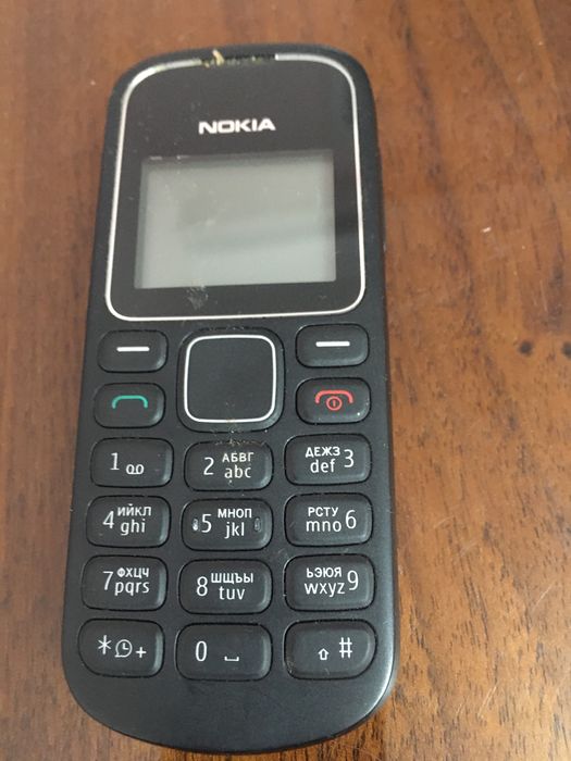 Телефон Nokia кнопочный