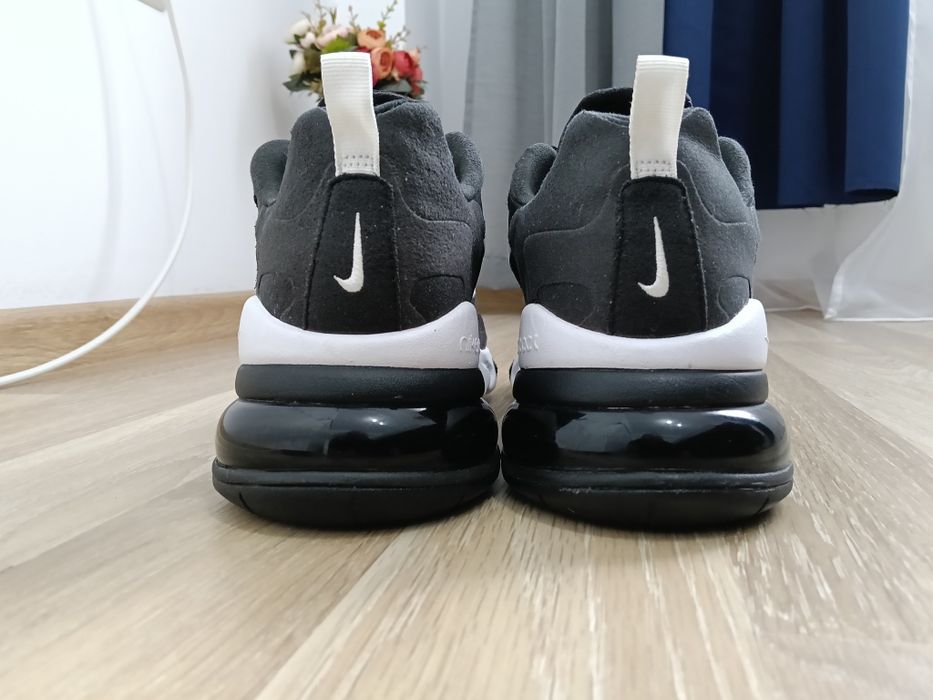 Adidași Nike Air Max React mărimea 47,5