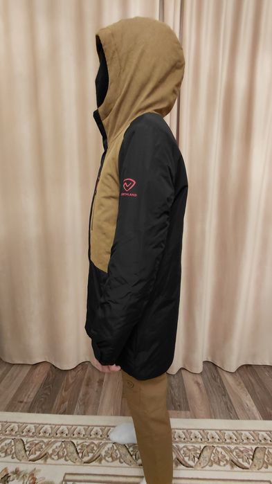 Демисезонная куртка