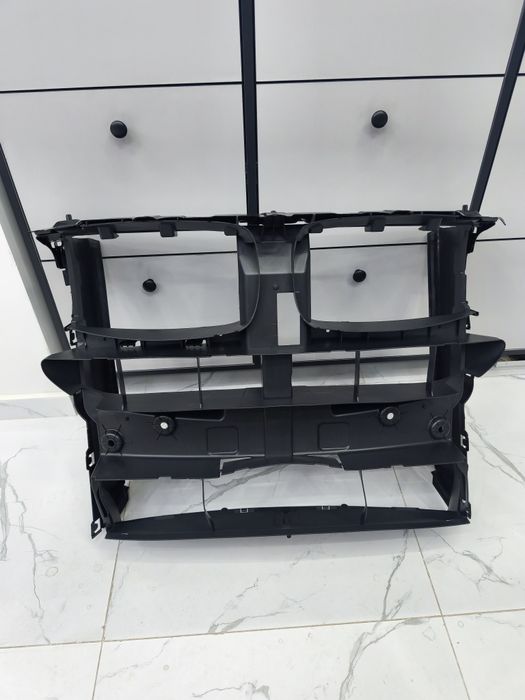 Диффузор BMW F15 радиатора