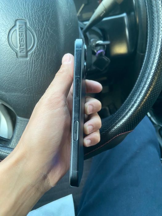 Продам iphone 16 256 гб  описание айфон 16