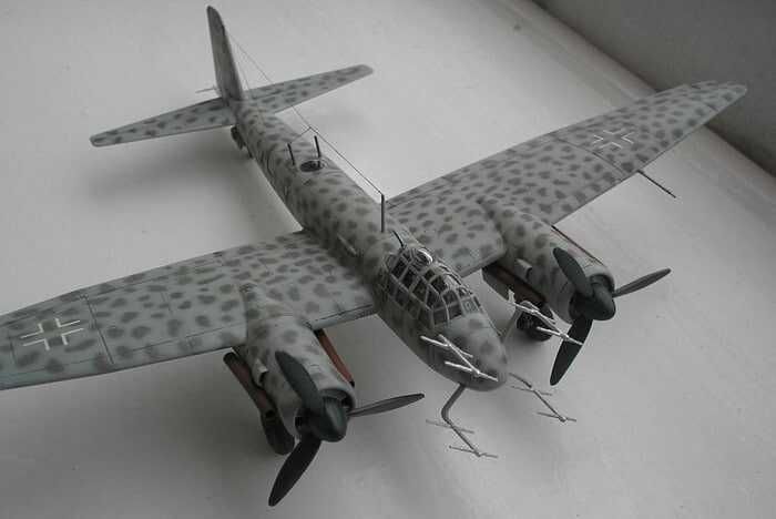 Сборная модель самолета Юнкерс Ju 88 G6 (ЗВЕЗДА, 1:72)