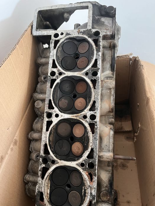 Продам головку змз 406