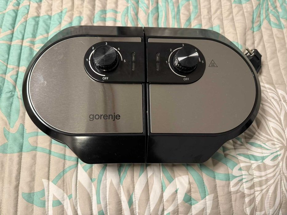 Gratar electric Gorenje WM 1400SB de facut vafe, 1400W