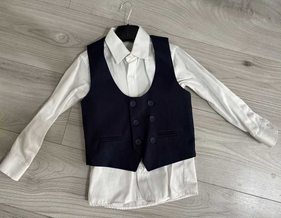 Детски стилен костюм 3-4г.