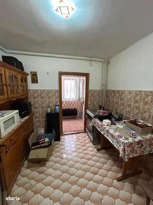 3 Camere Etaj 2 - Casa De Cultura
