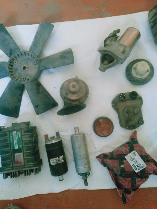 Запчасти на мерс  190