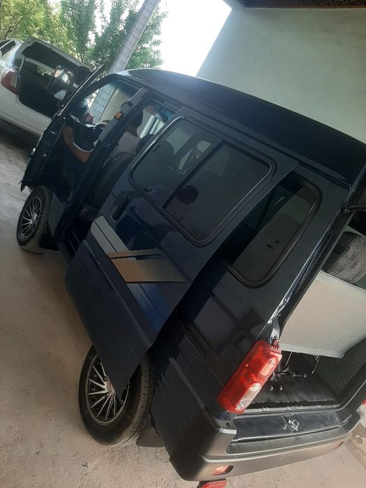 Damas kafolati bilan ko'p haydalmagan tokilmagan zo'r turibdi