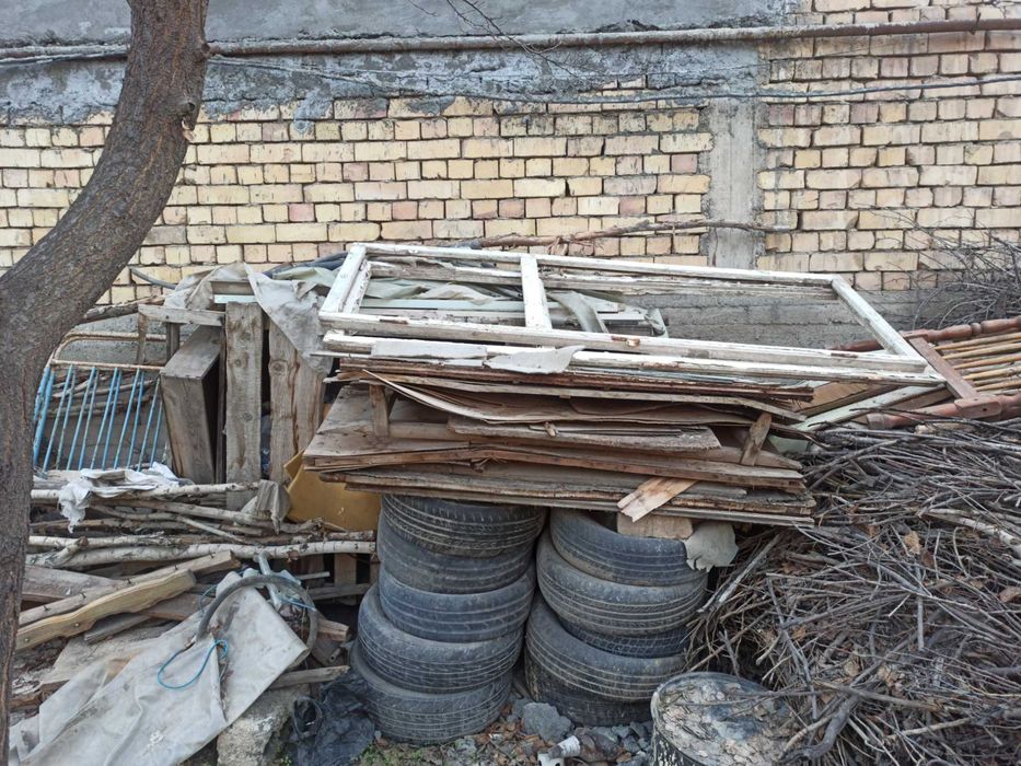 Ўтин дрова шох-шабба сотилади