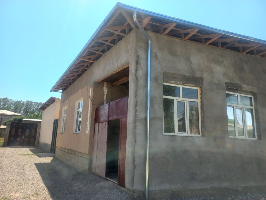 Учаска сотилади срочни. Арентир Янгги Узбекистан атрофи.