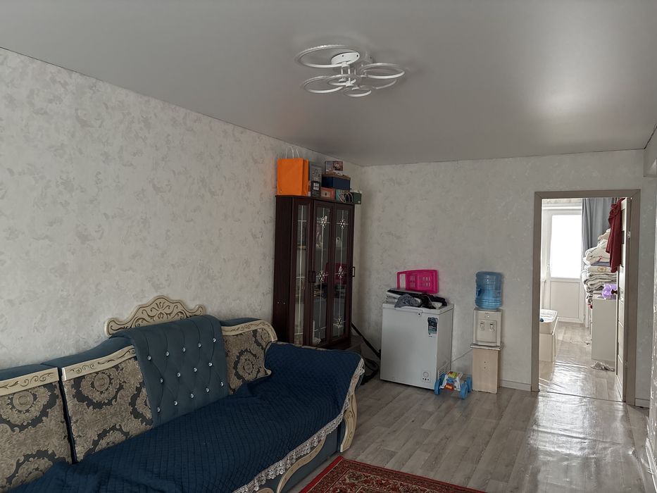 Продам 2 комнатную квартиру