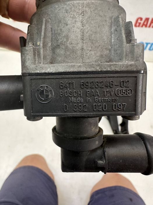 Pedală accelerație pompă apă auxiliara BMW Seria 1 E81 E87