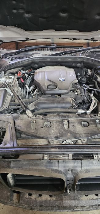 Dezmembrez bmw f10 Lci 2.0d b47 190cp euro6