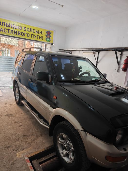 Ниссан Террано 2