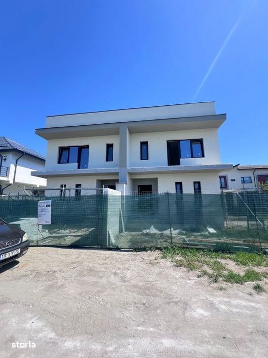 Vanzare Vila Duplex/P+1+P/Granita cu sect 5