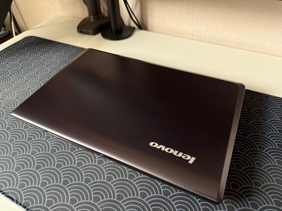 Ноутбук Lenovo y580