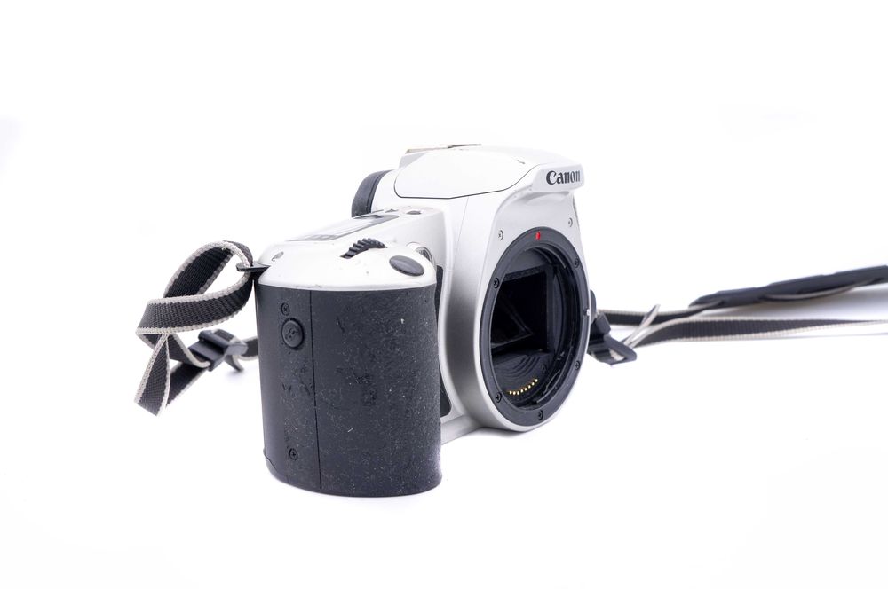 Aparat foto film Canon EOS 500n montura EOS EF