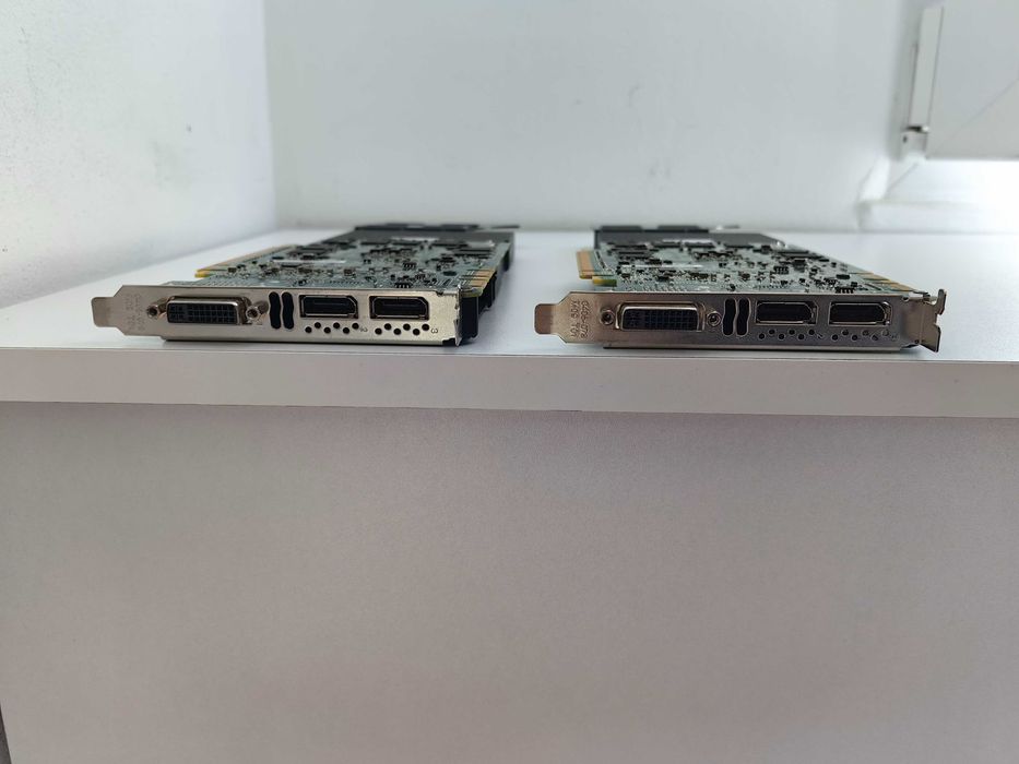NVidia Quadro K4200-2 buc.