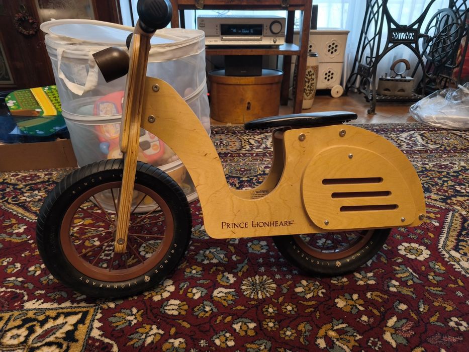 Дървено баланс колело