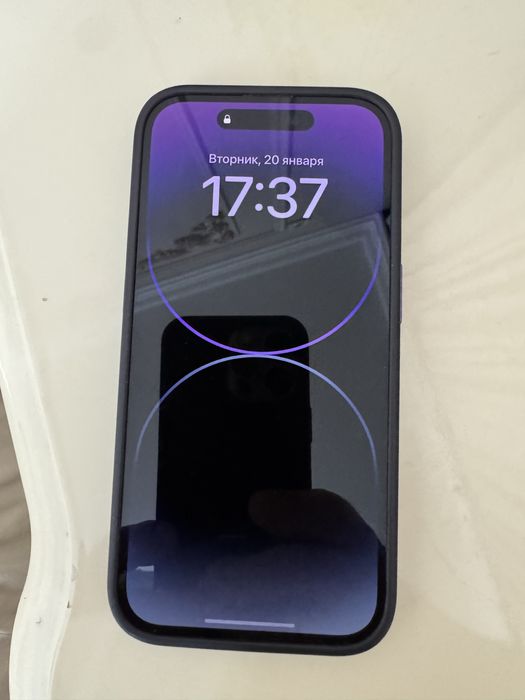 IPhone. 14 256 gb  в черном цвете