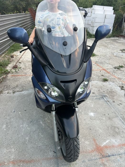 Piaggio x9 maxi scuter