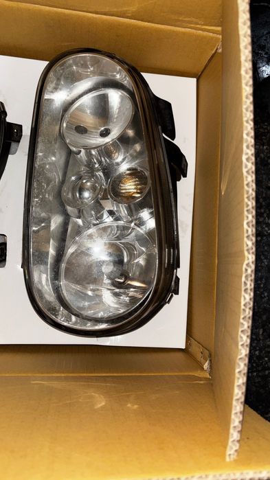 Фарове, волан и комплект седалки за голф 4 (4-5 врати)