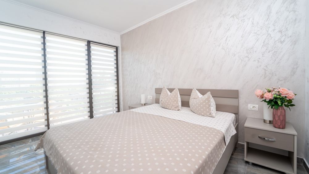 Vand apartament cu vedere la mare