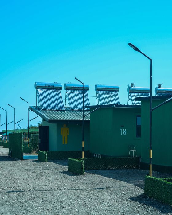 Casută cu 2 dormitoare ( Max. 8 persoane ) Sax Camping