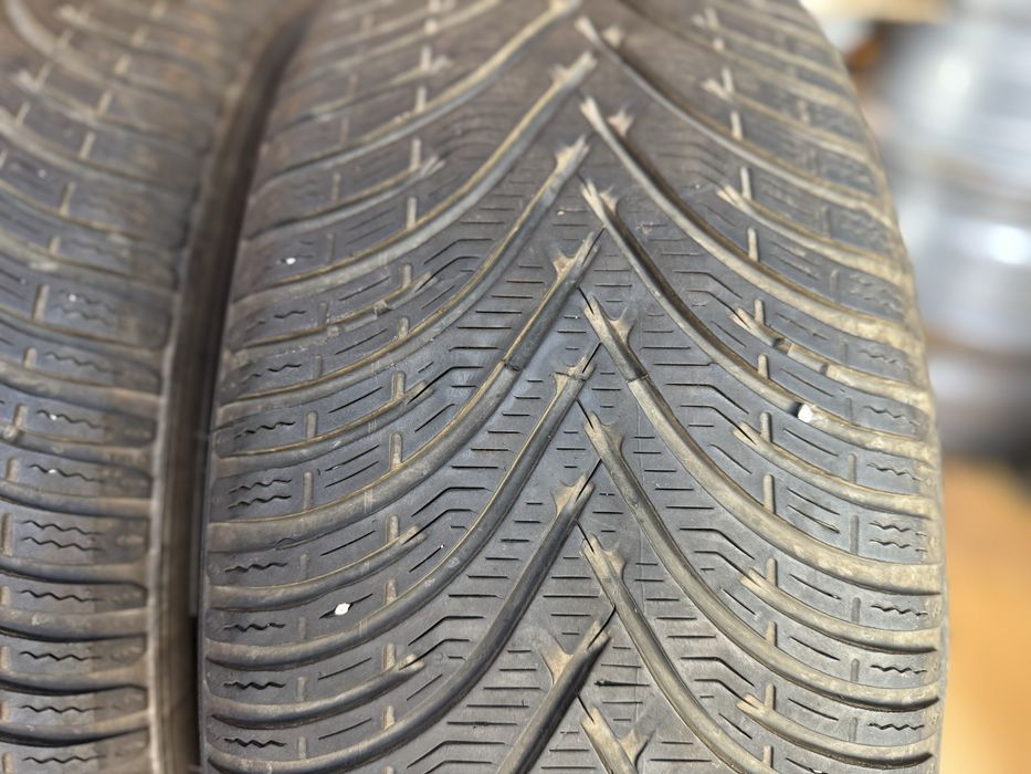 2 anvelope iarnă Kleber Krisalp HP3 SUV 225/55 R18 102V DOT 2023