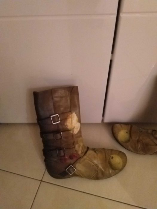 Дамски кожени ботуши