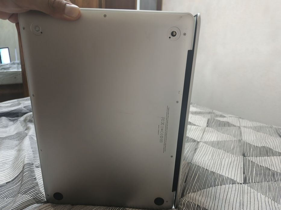 Macbook pro 500 tali