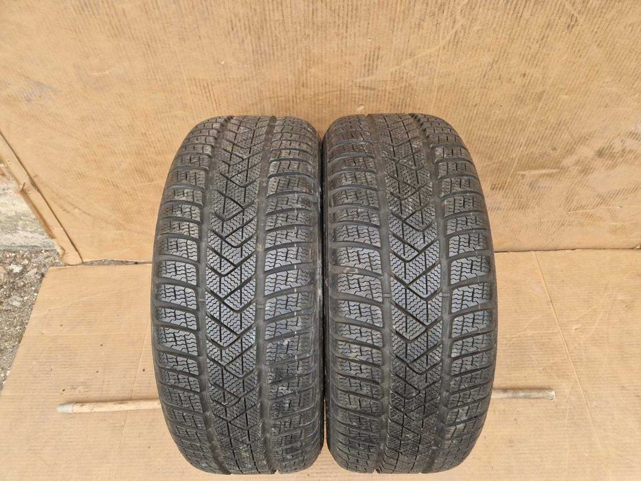 2 Pirelli R18 245/45
Зимни гуми Runflat 
DOT4019