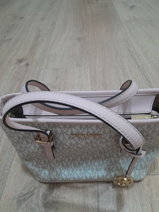 Кожаная оригинал сумочка Michael Kors