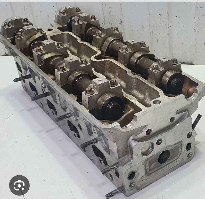 ГБЦ Опель Вектра Б 1.8 16 клапанный.