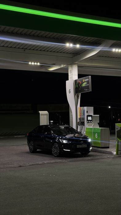 Оник Диски  поменяю на родные  если  состаяние дисек хорошее и балон