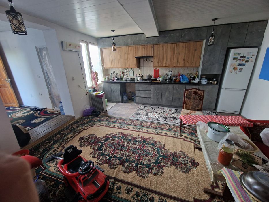 Продам свой дом по цене земельного участка. Участок 4,5 сотки.