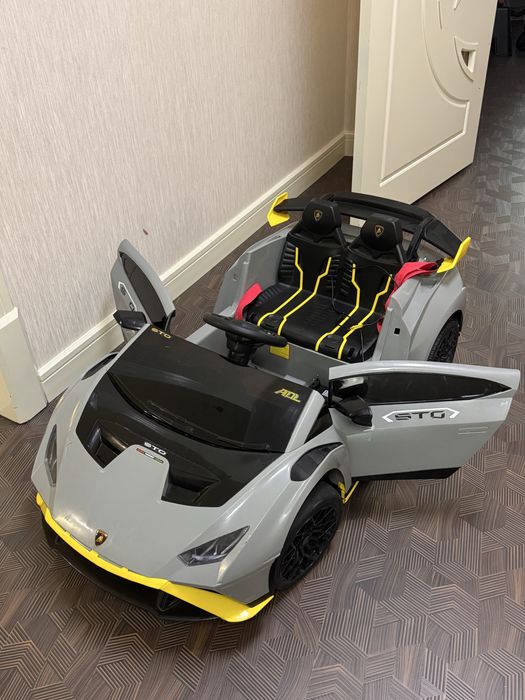 Детский электрокар