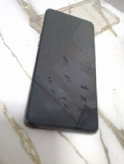 Флагман Самсунг А80