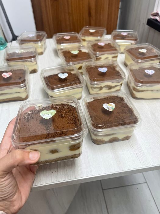 Cozonaci 1.7-2kg de casa si prajituri delicioase de casa