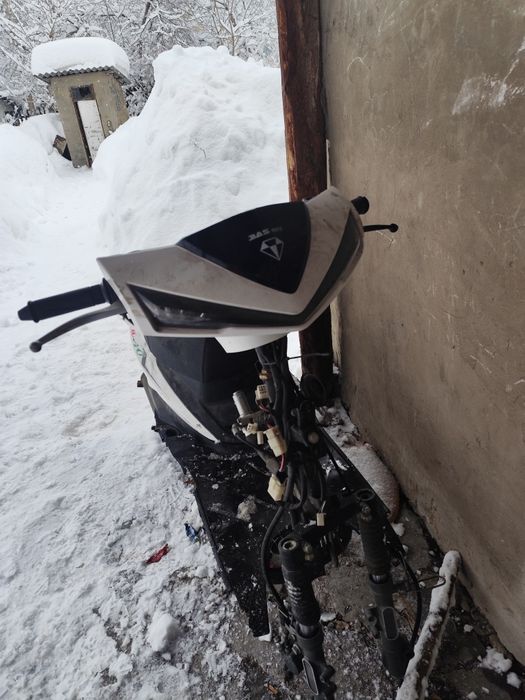 Скутер м8 50 кубов