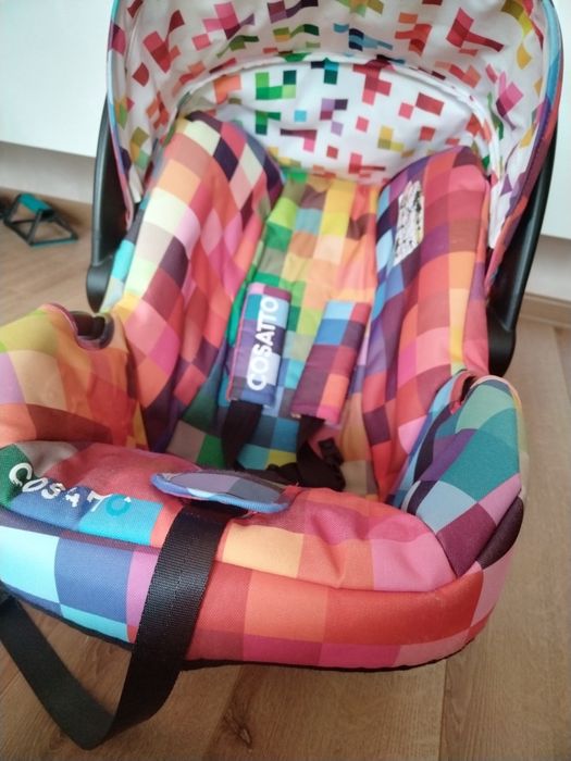 Кош за кола с дъждобран и зимен чувал