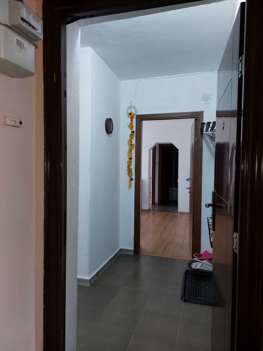Apartament de inchiriat 3 camere, Aeroport, Viitorului, Petrosani