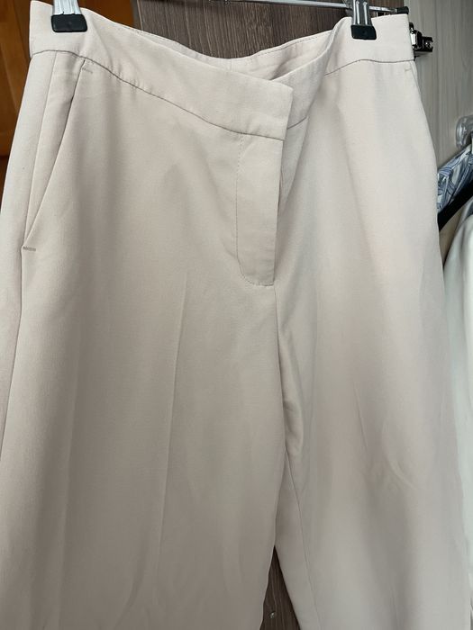 Бежов панталон Zara, широк крачол