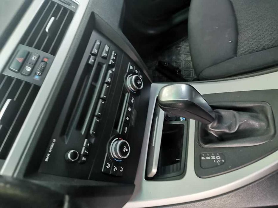 BMW 320d E91 177кс НА ЧАСТИ