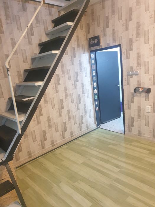 Дава се под наем Офис в София, Зона Б-5-3 - 22 кв.м за 204 € - Снимка #1