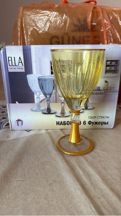 Фужеры в количестве 5 штук