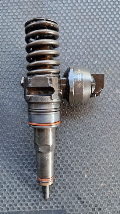 Injector cod 038130073AL, 1.9 tdi  VwGolf 4, Passat B5.5, Touareg