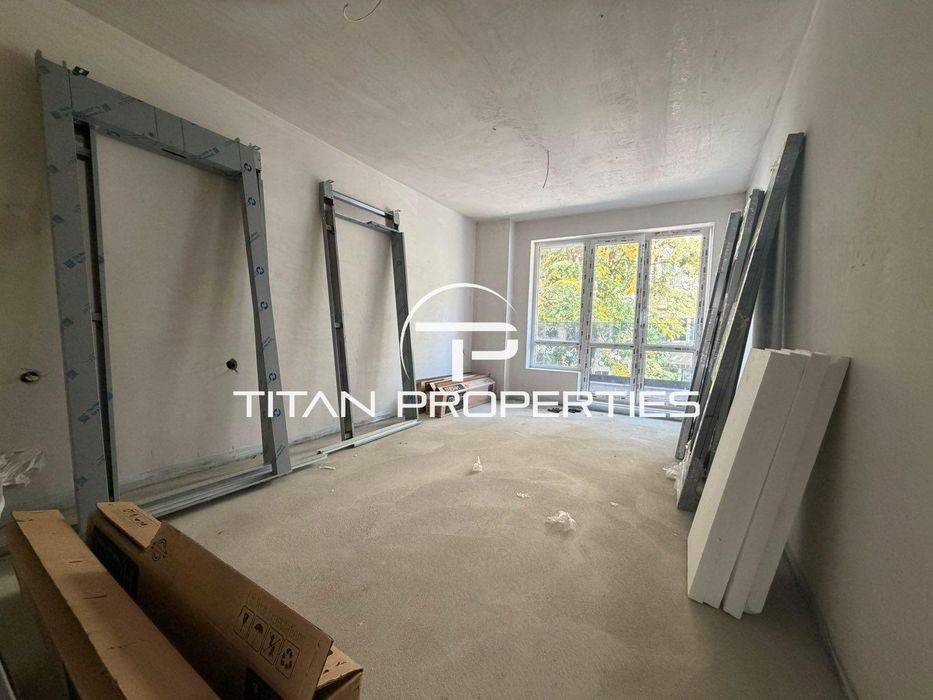 Продава се Двустаен апартамент в Пловдив, Мараша - 68 кв.м за 2574 €/кв.м - Снимка #1