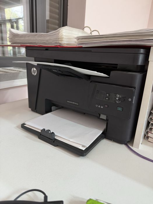 Принтер/ксерокс hp