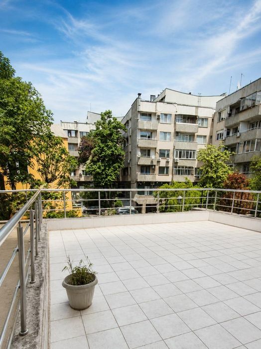 Продава се Офис в Пловдив, Център - 119 кв.м за 1029 €/кв.м - Снимка #10